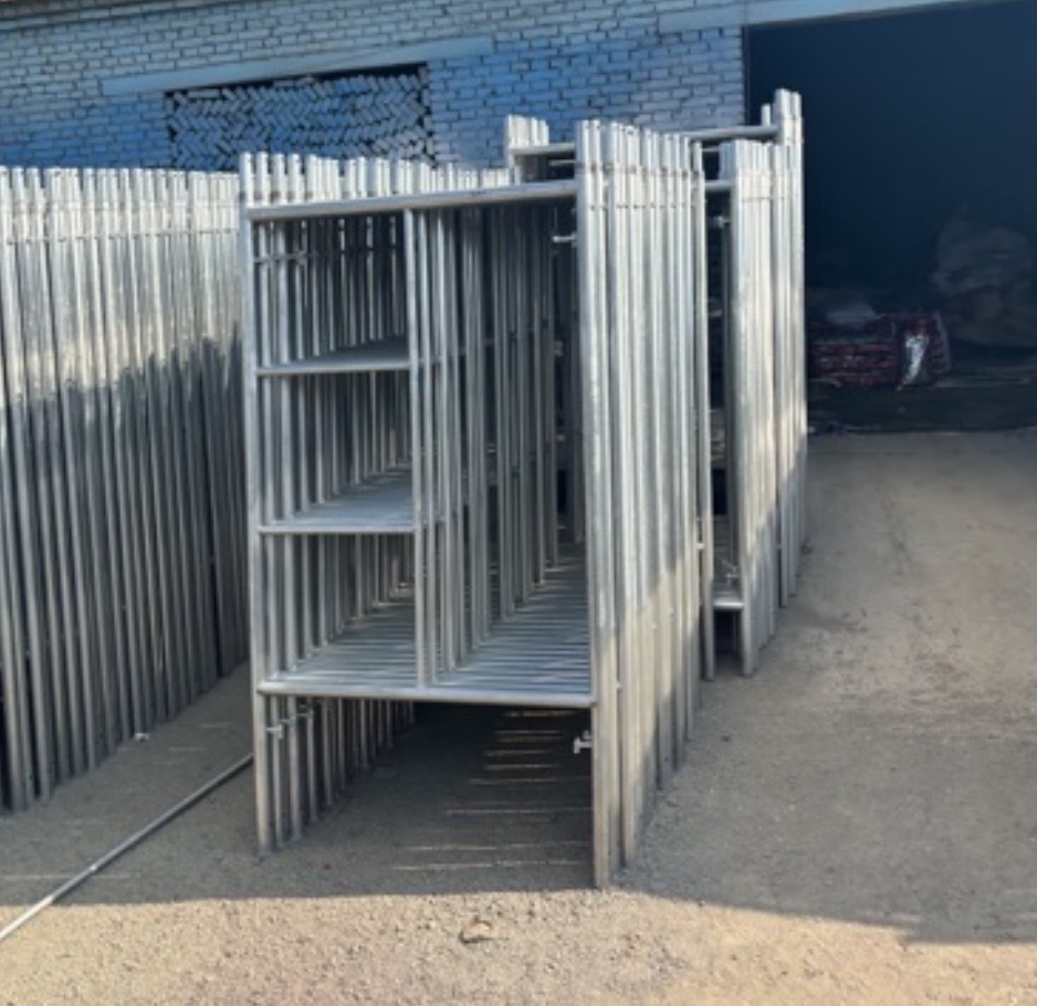 a1dac446-8528-4f86-8856-fe7dfdea73fc_scaffold_ya mfumo wa mzunguko wa chuma iliyozamishwa na jukwaa la ngazi.jpg